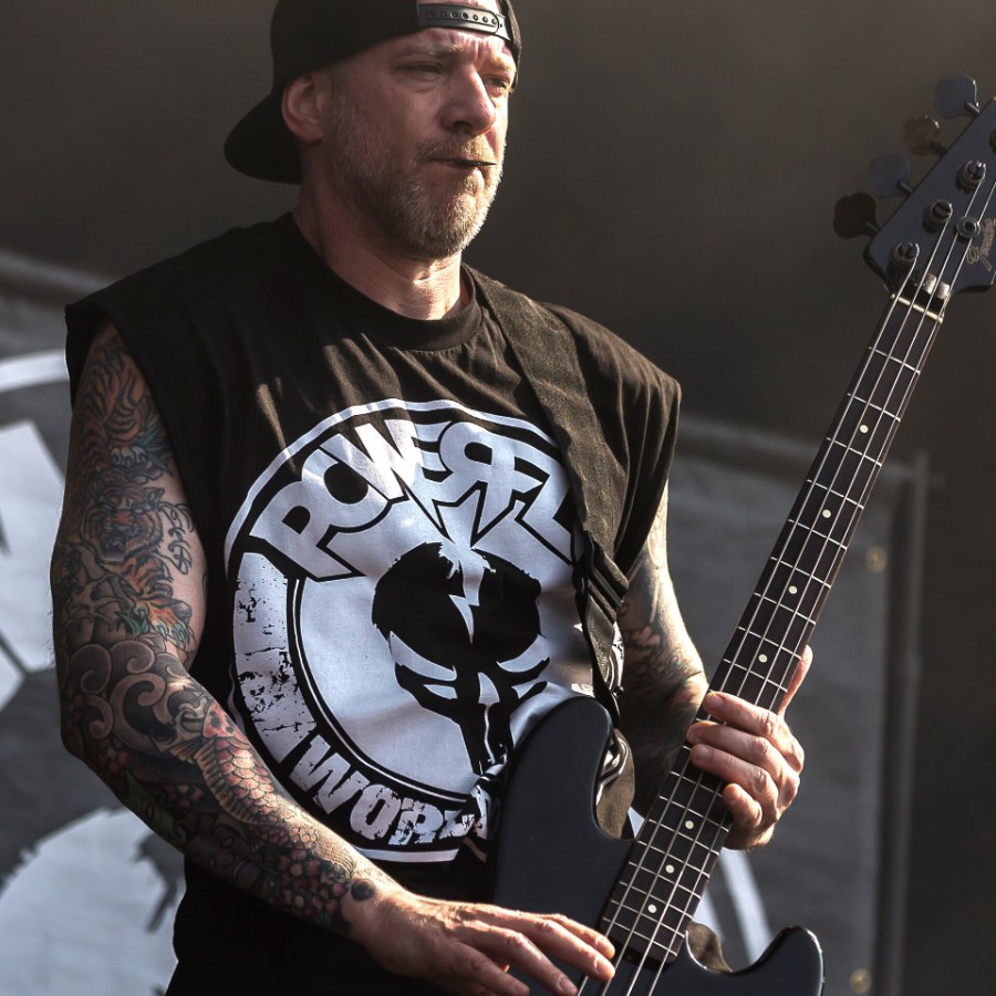 Christian Olde Wolbers performing live with Powerflo at With Full Force 2018