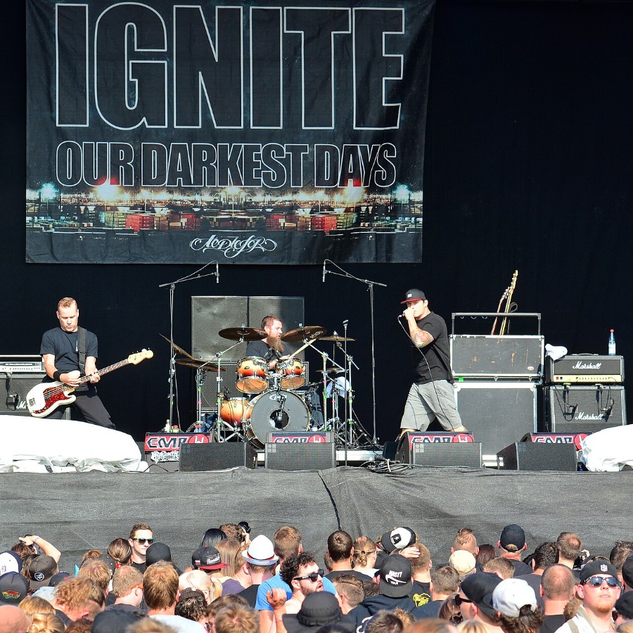 Ignite performing at Reload Festival in 2015
